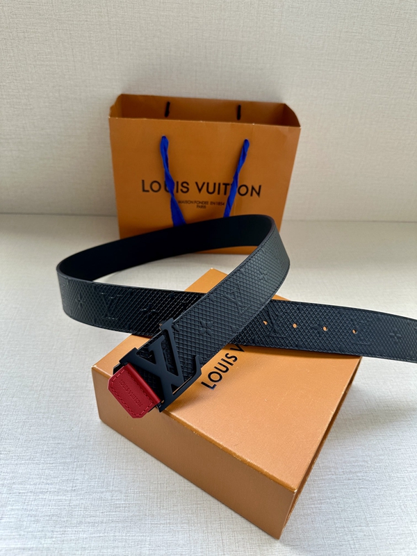 激安ルイヴィトンベルト細部ディテール